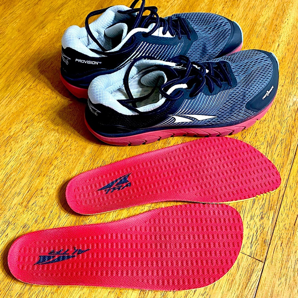 Altra Mens running shoes
